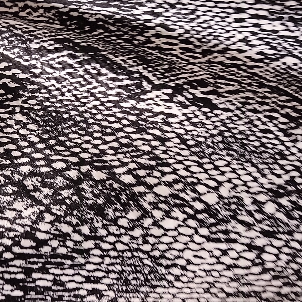 Snakeskin print tank top - Picture 2 of 5